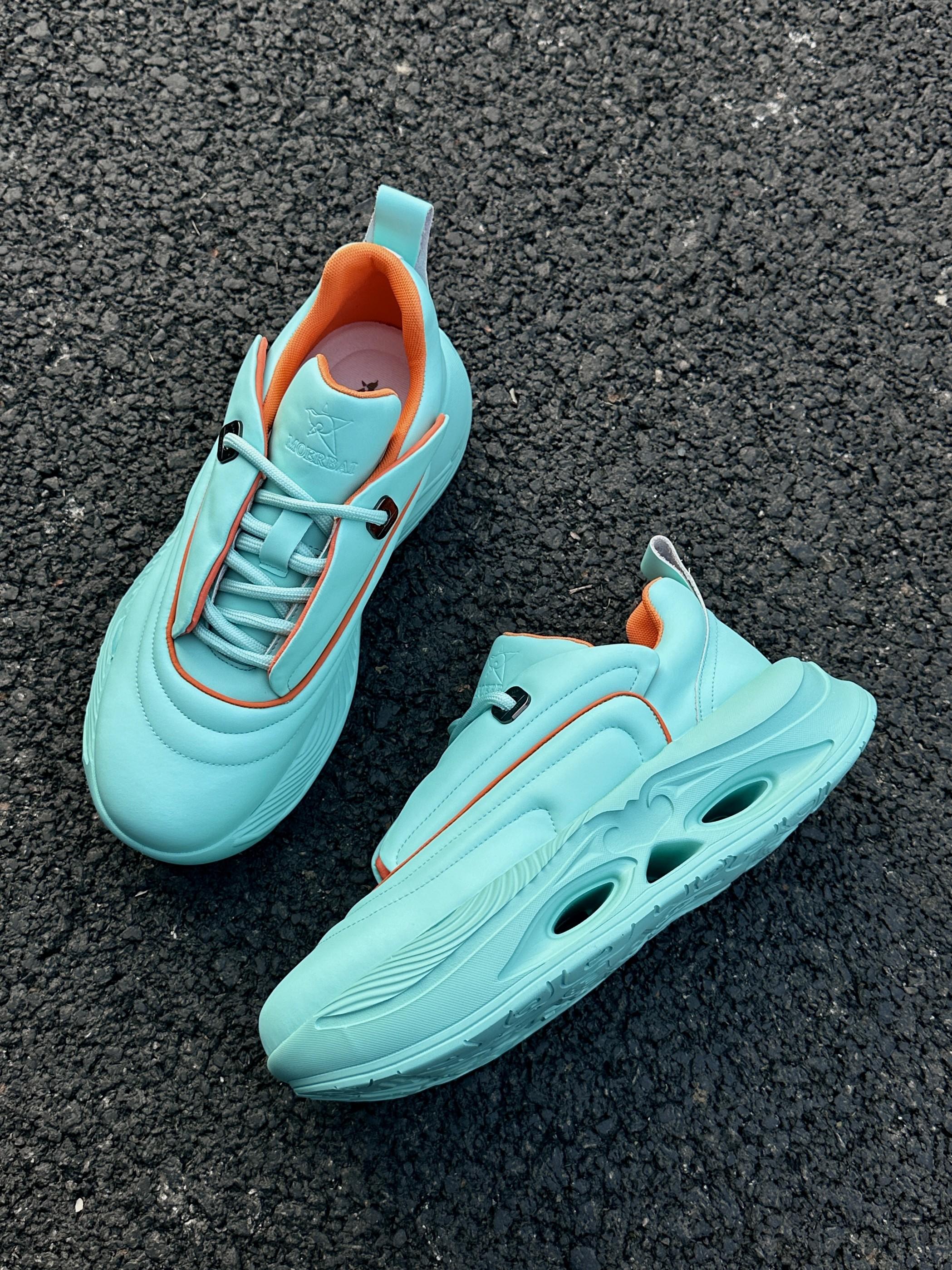 这双巴黎绿厚底鞋,上脚真的很吸睛哇~